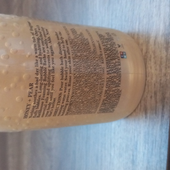 Onyx Bathhouse Bubble Bath 2 bottles. Champagne Wishes with Moroccan Oil 16oz. - Picture 6 of 6